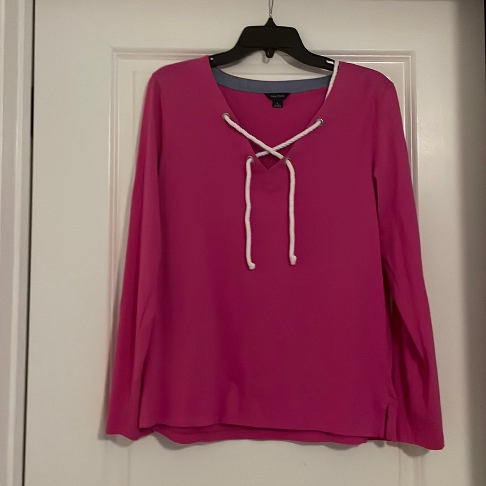 Womens nautica shirt (988)